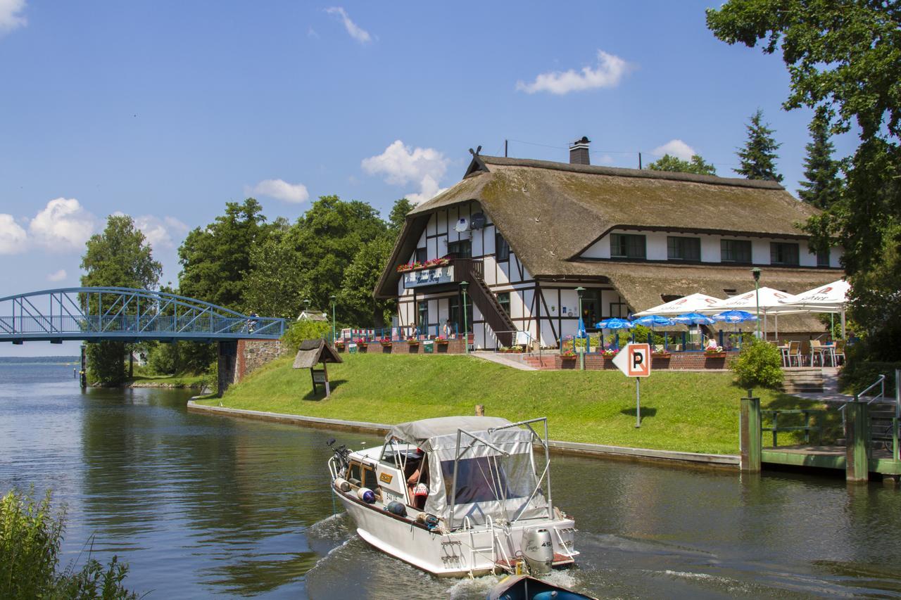 Hotel & Restaurant Lenzer Krug Malchow  Kültér fotó